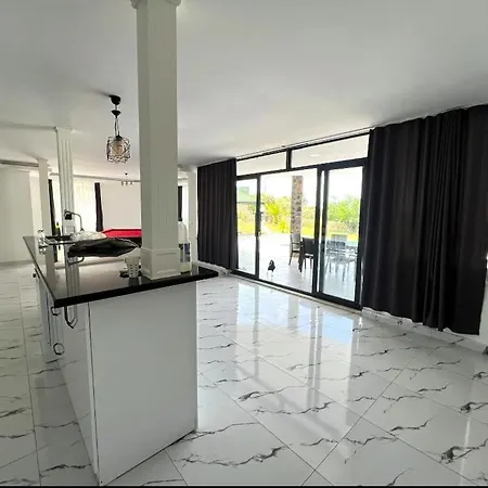 Elegant Private With Garden & Pool فيلة ألانيا