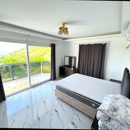 Elegant Private With Garden & Pool Алания