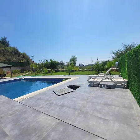 Willa Elegant Private With Garden & Pool